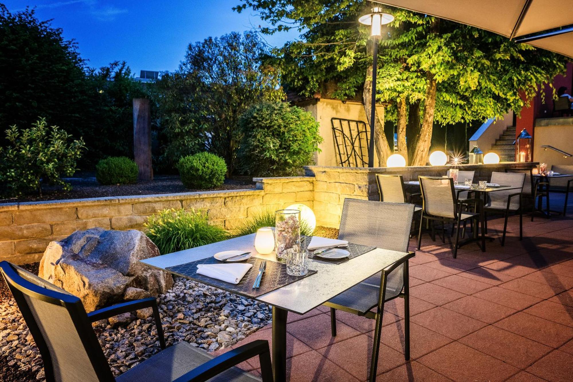 Hotel Vorfelder Walldorf  Bagian luar foto
